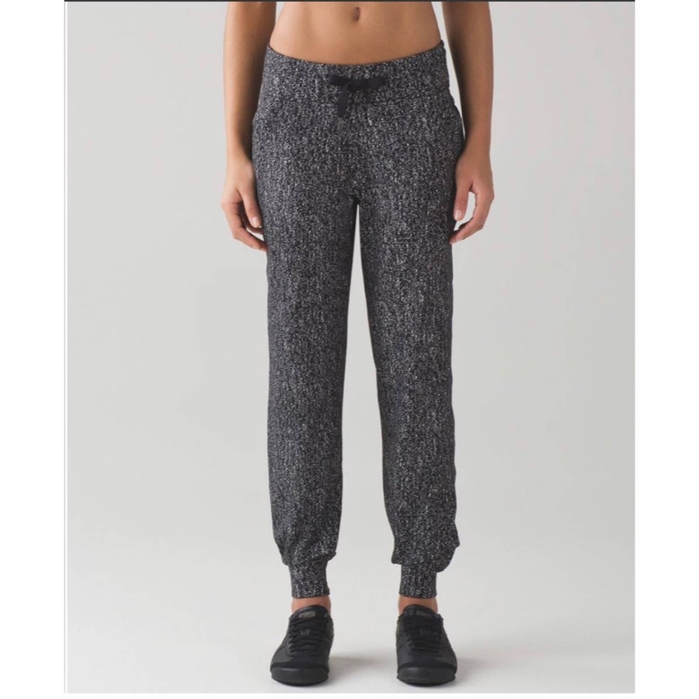 lululemon Ready To Rulu Pant Joggers - size 4